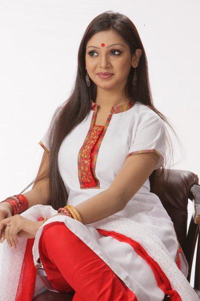 Sadia Jahan Prova - популярная актриса о.Бангладеш. 