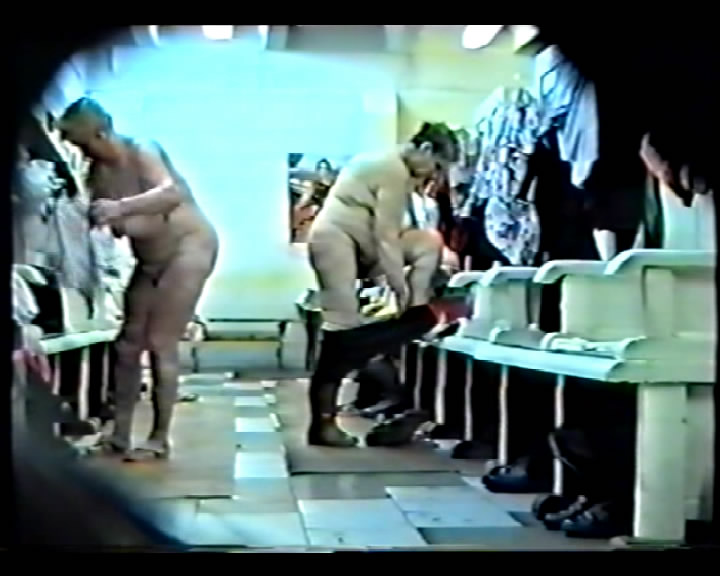 Скрытая камера с русскими женщинами в бане