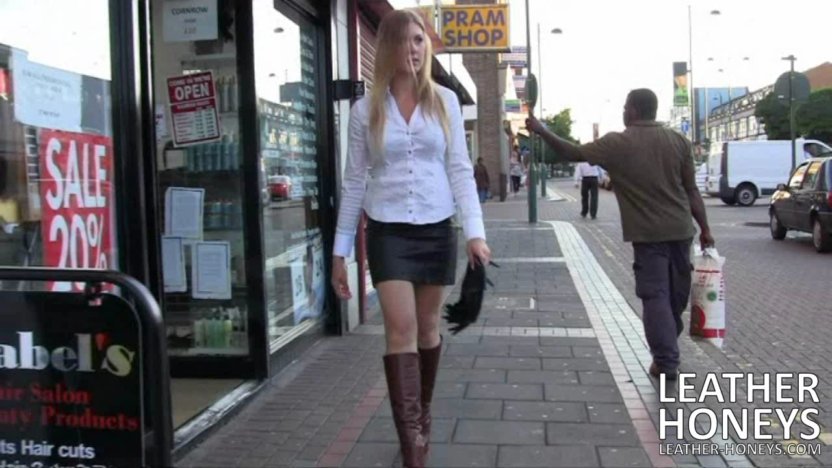 Chantal Fox - After Work Walk Pt1. 